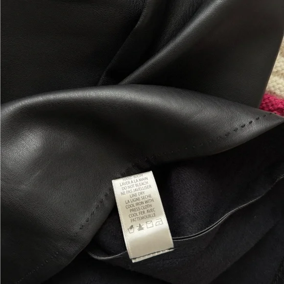 Max Studio Black Pencil Skirt - Picture 6 of 6